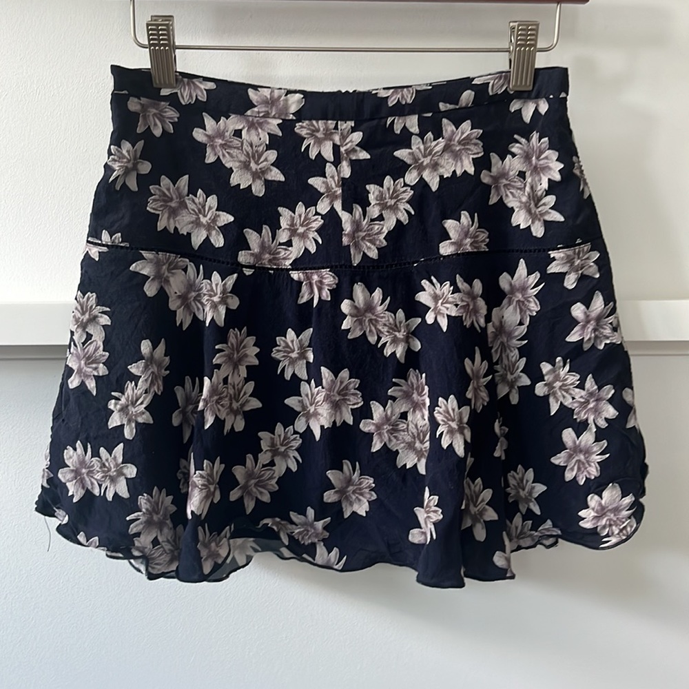 Aritzia Sunday Best Zelda Floral Eyelet Skirt